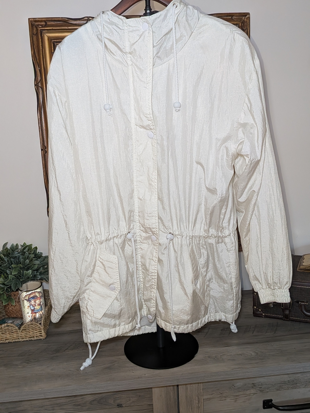 Vintage Neyelle Ivory Lightweight Hooded Jacket Size L